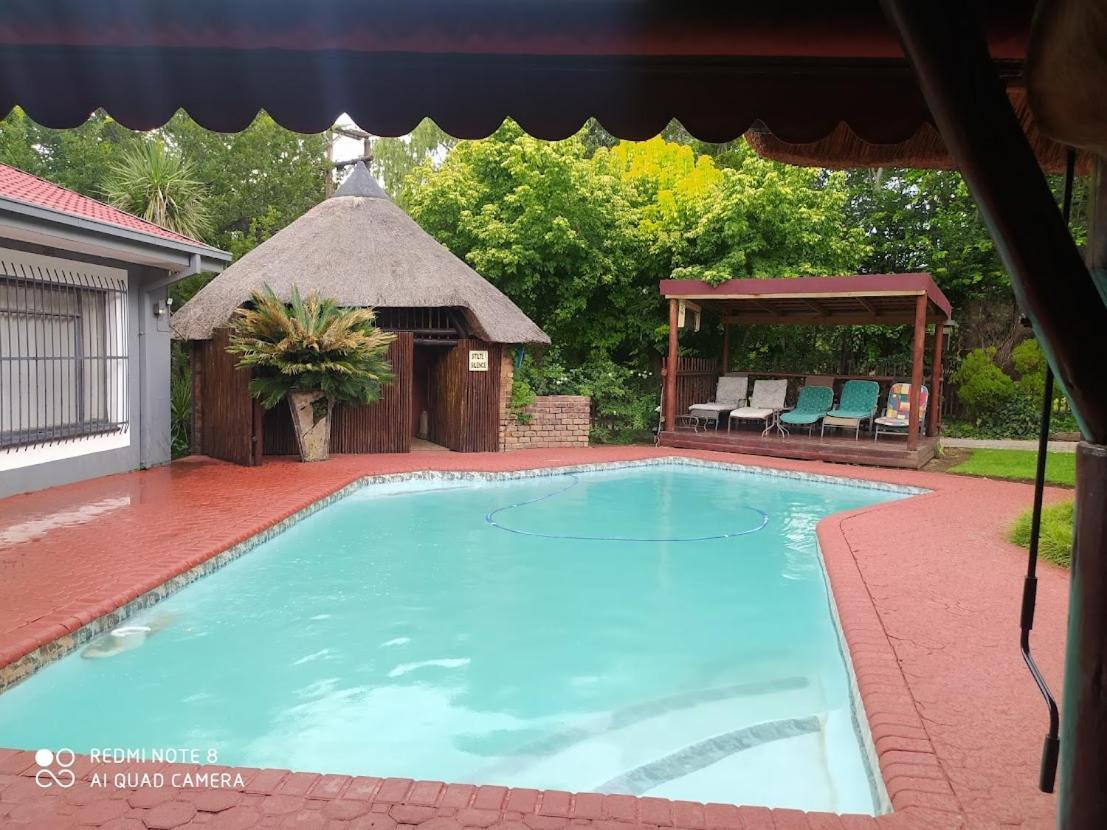 River Lodge Vereeniging Eksteriør billede